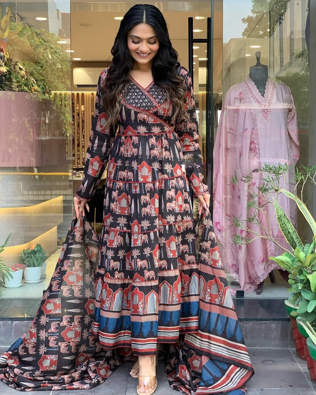 Women Printed Anarkali Kurta Set With Dupatta