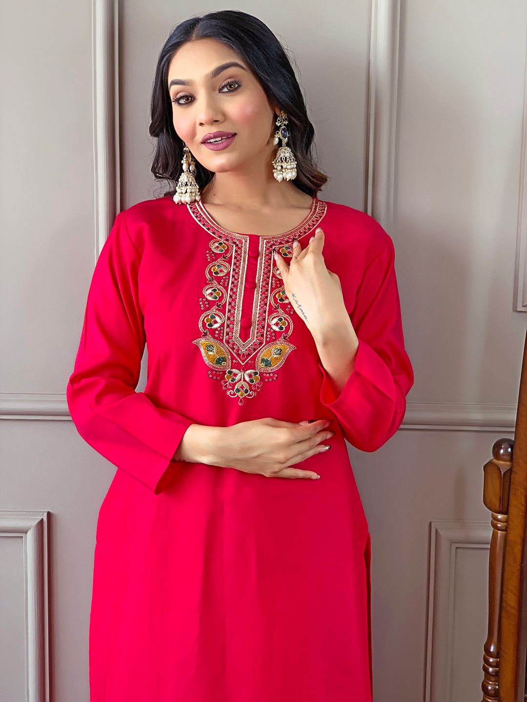 Elegant Women's Embellished & Embroidery Straight Kurta Set