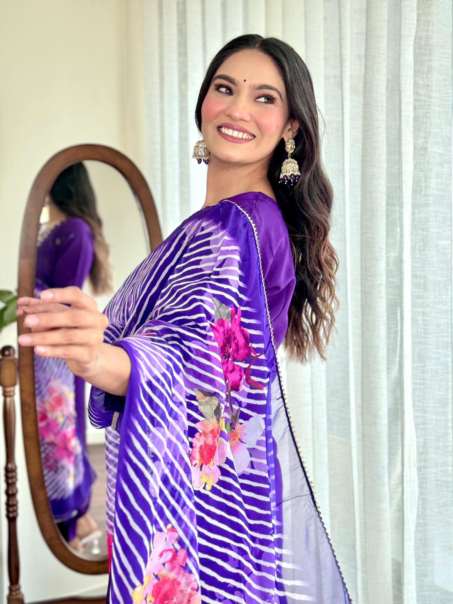 Women’s Chanderi Viscose Purple Thread Embroidered Kurta Set