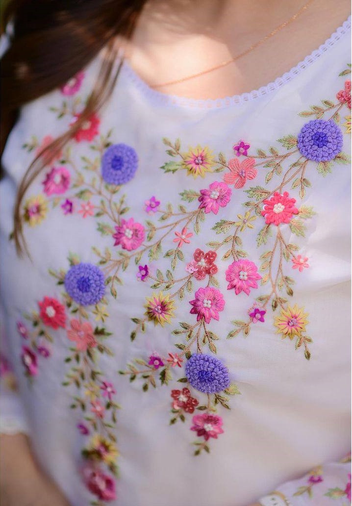 Women Embroidered Soft Georgette kurta Suit set