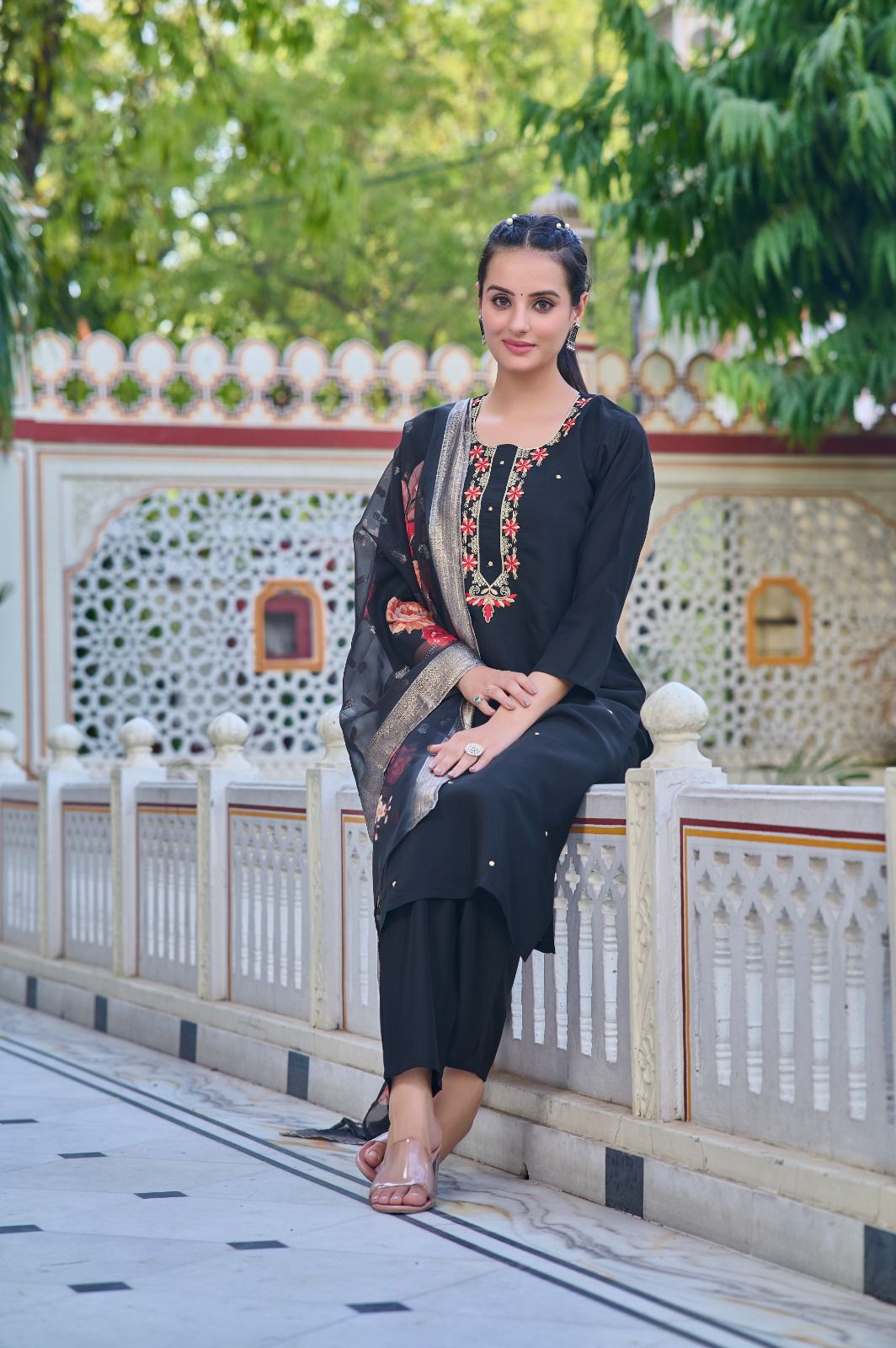 Women's Jacquard Silk Kurta and Pant with Dupatta Set