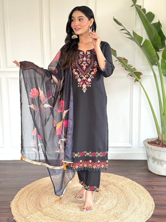 Women Embellished A-Line Black Kurta Set