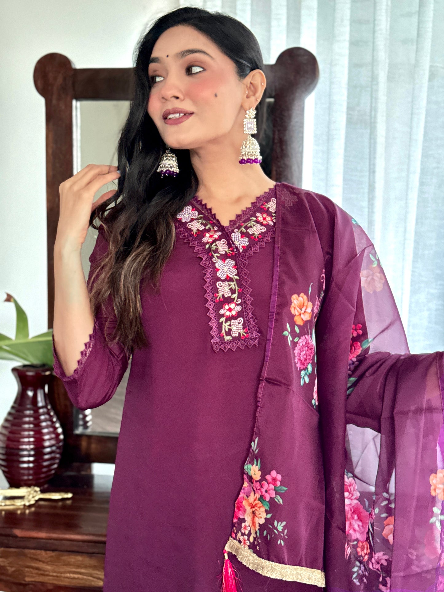 Women's Embroidery Straight Kurta Set With Printed Dupatta