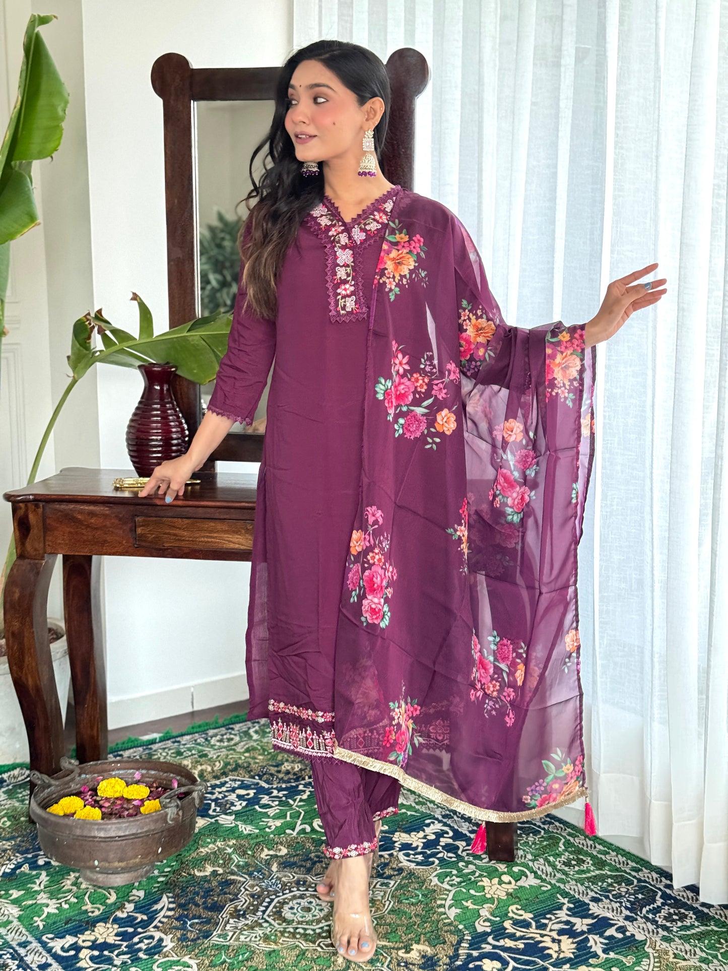 Women's Embroidery Straight Kurta Set With Printed Dupatta