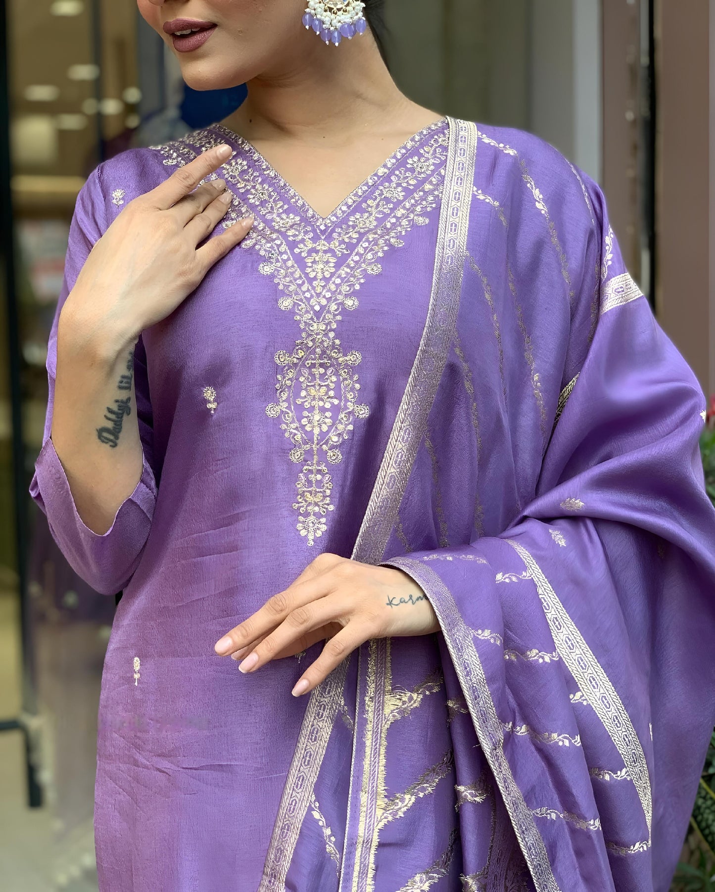 Embroidery Lavender Kurta and Pant with Dupatta Set